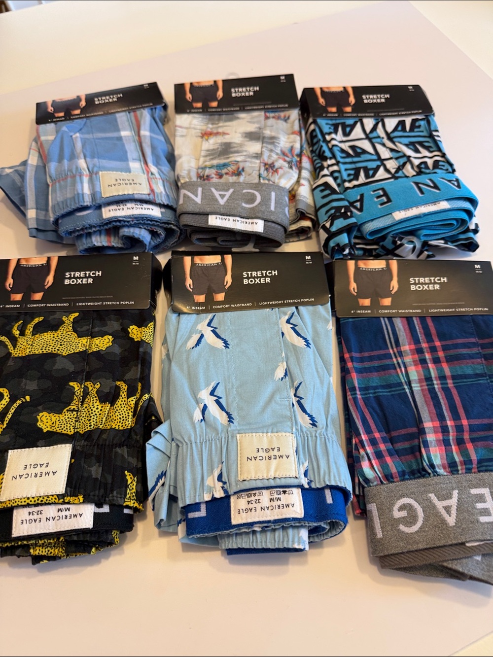 American Eagle Outfitters Stretch Boxer Men’s (6) Pack Sz M.  New. Box 4